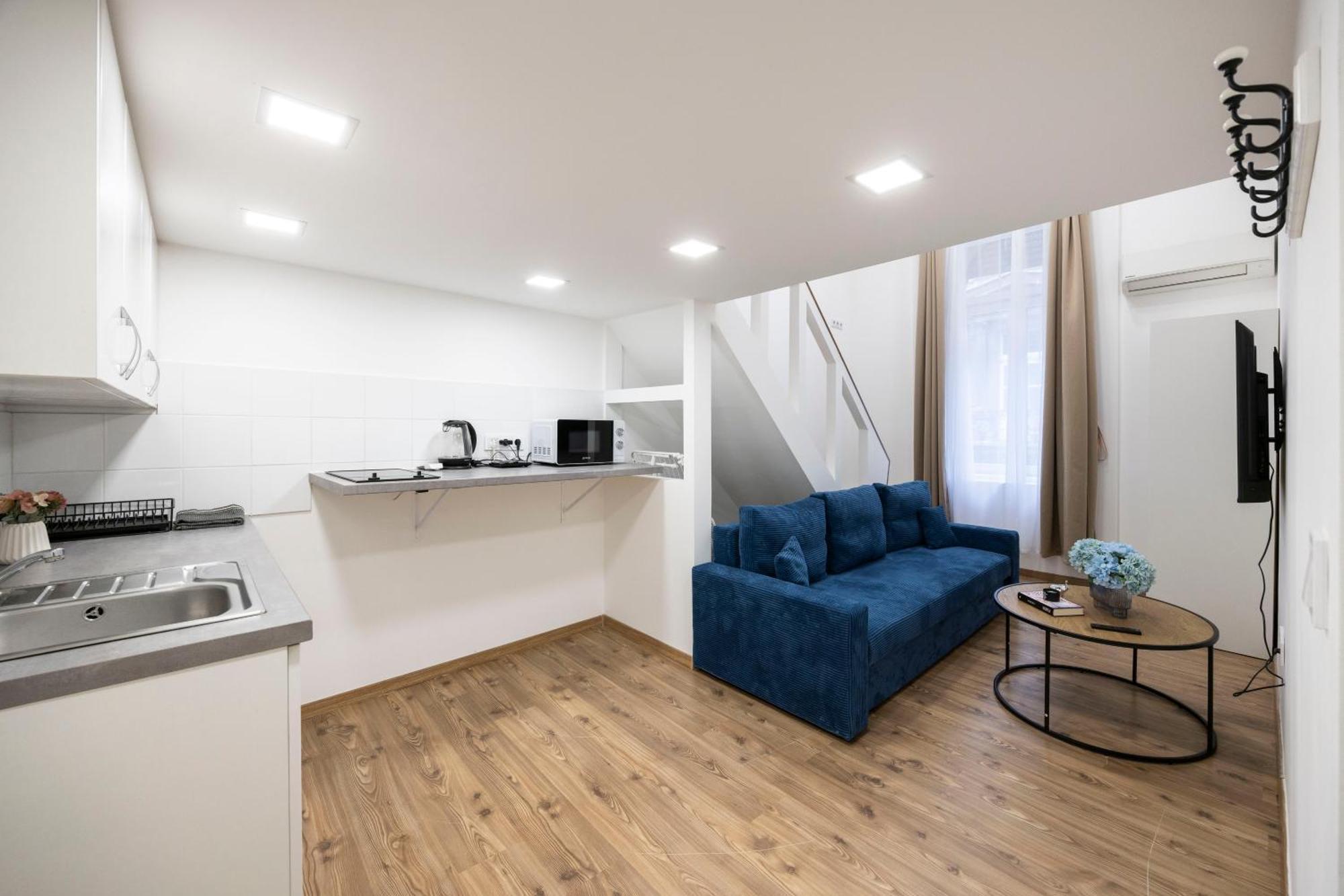Apartment Charming Grand In The Heart Of