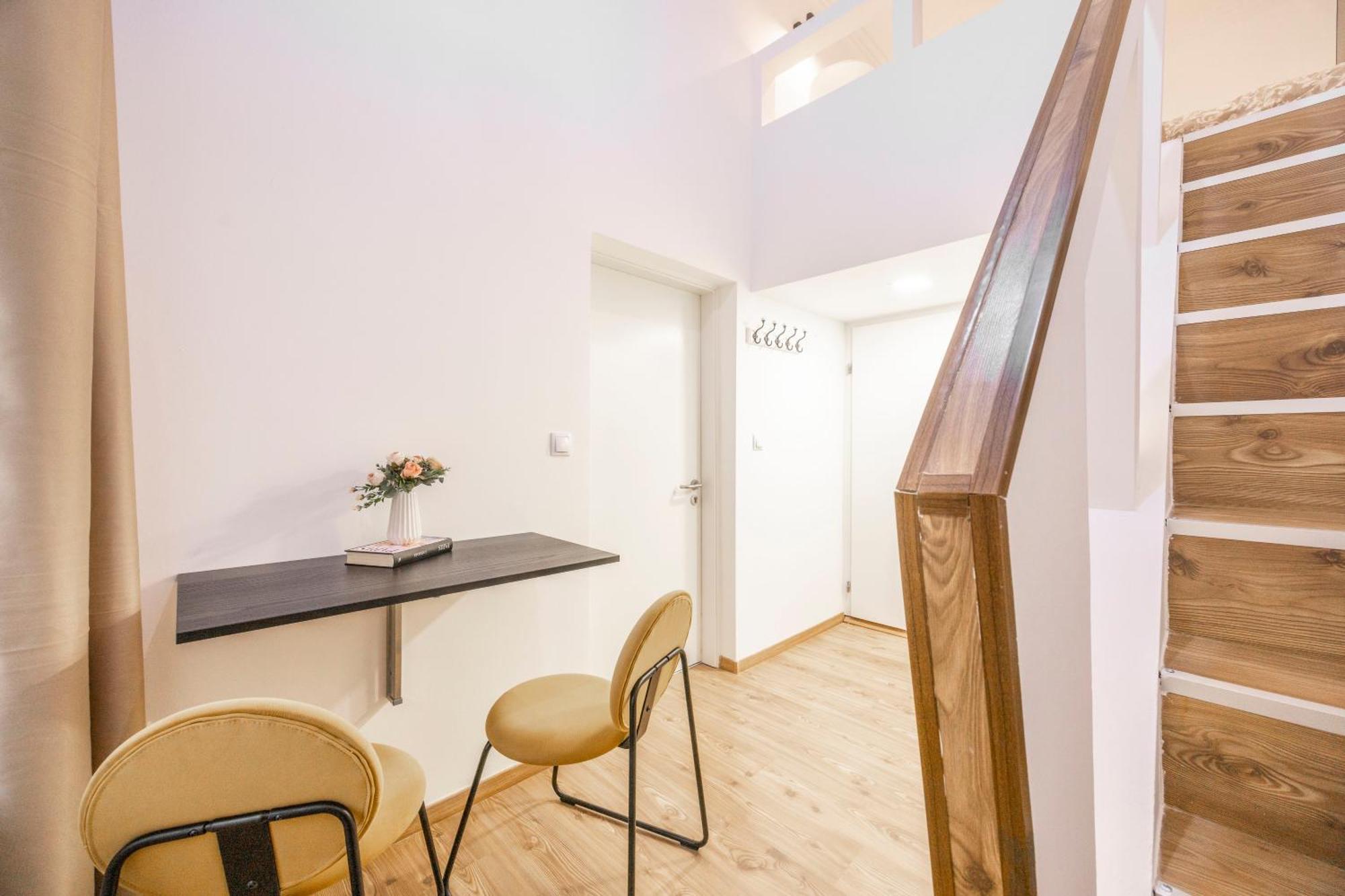 Apartment Charming Grand In The Heart Of